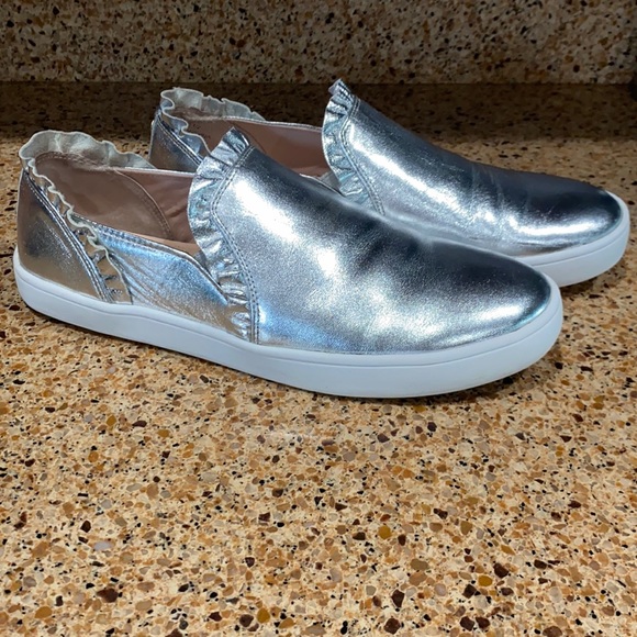 Kate Spade Slipons - Picture 1 of 5